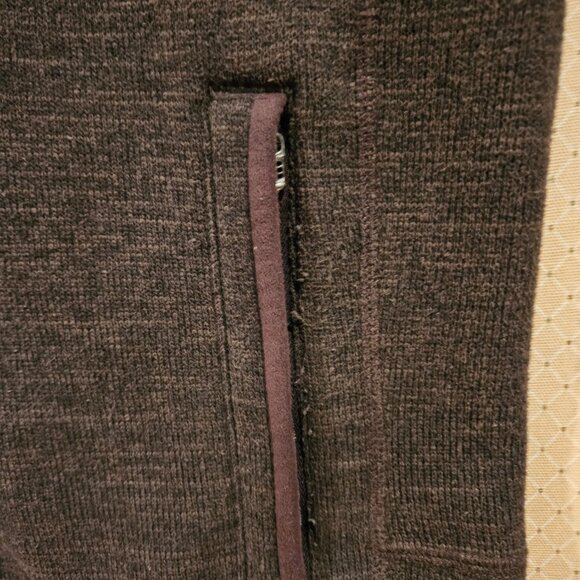 Patagonia Full-Zip Fleece Vest – Heathered Brown | Quality Outdoor Layer - Picture 4 of 7